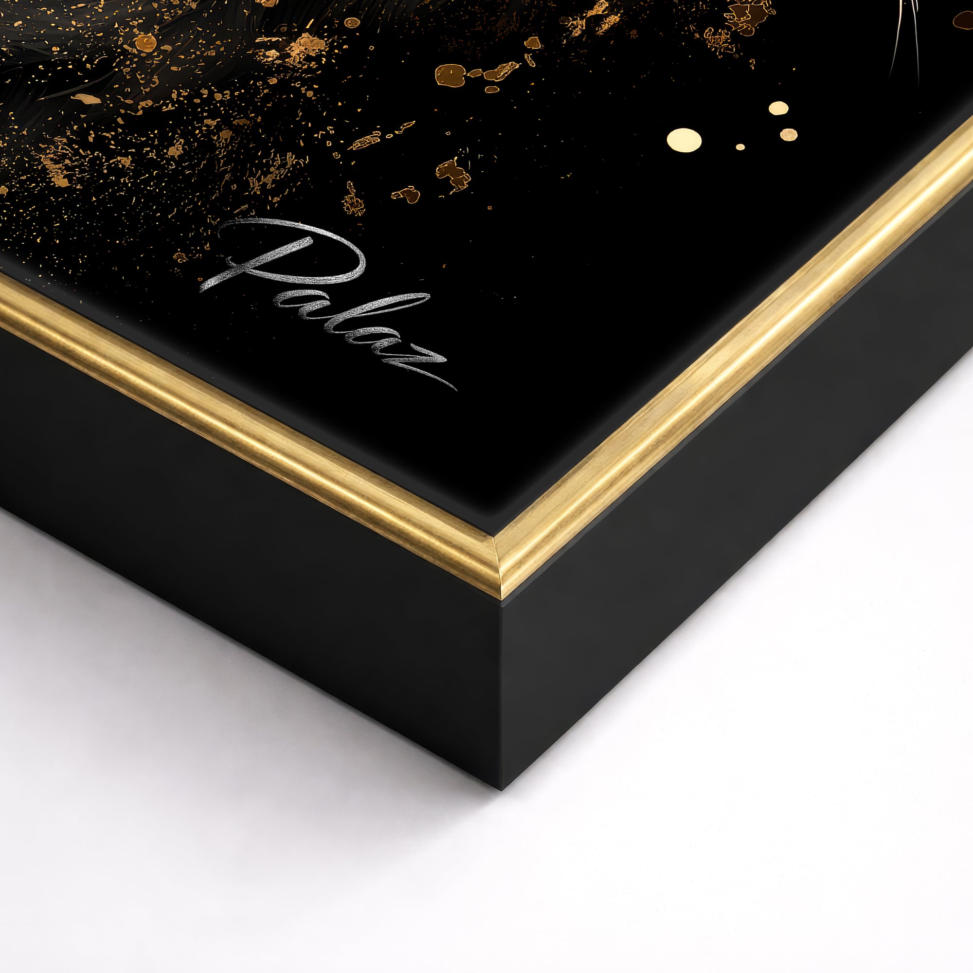 Luxe Instinct
