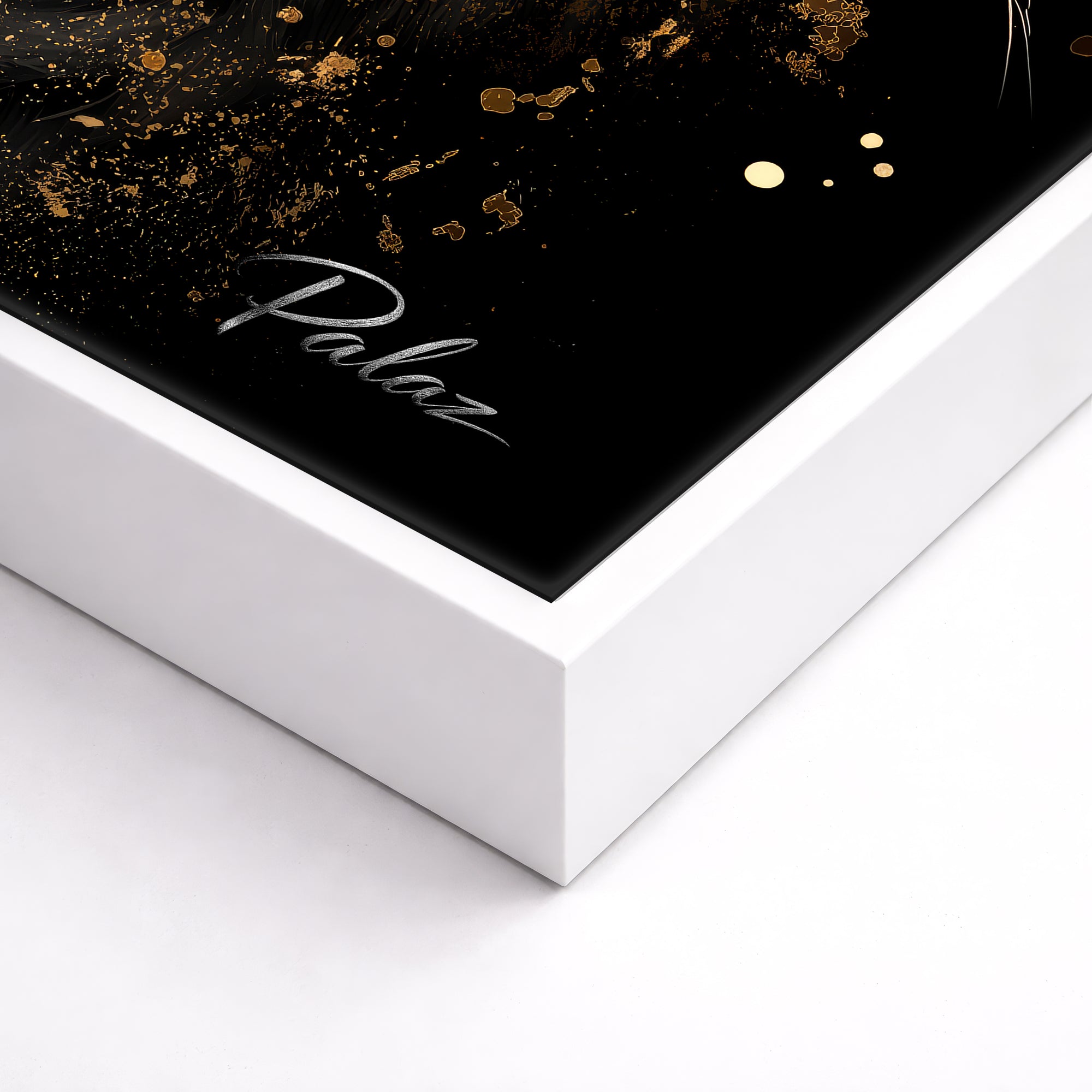 Luxe Instinct