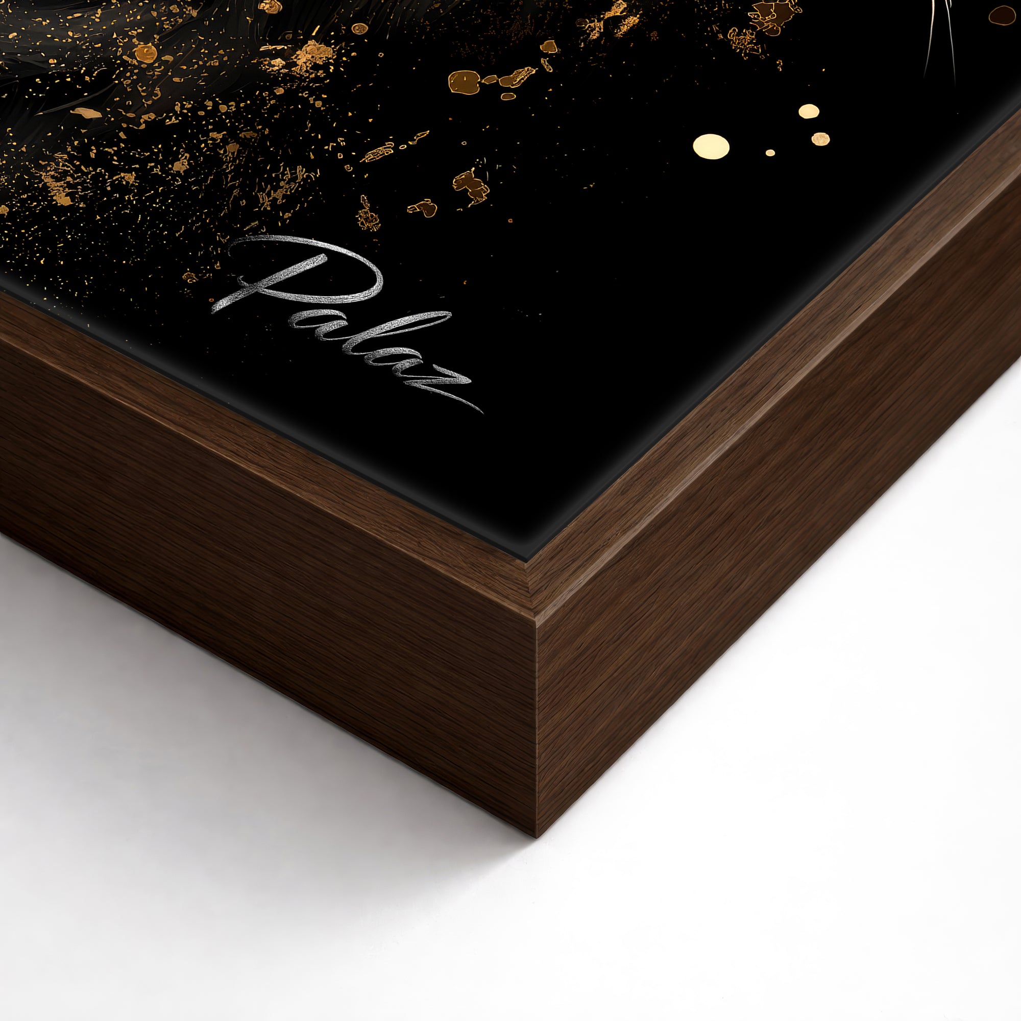 Luxe Instinct