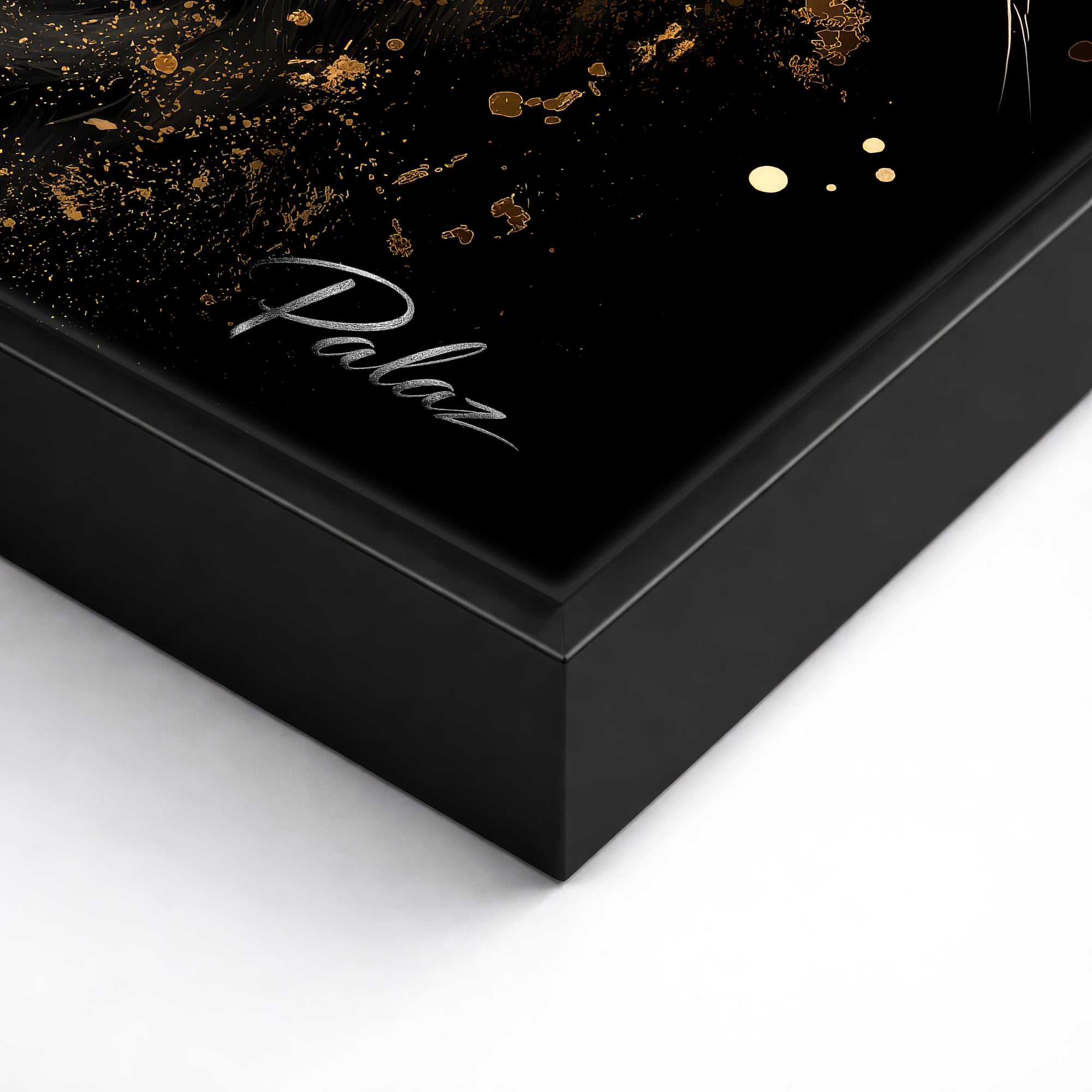 Luxe Instinct